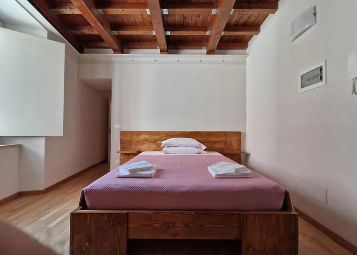 Piazza Cavour 3* LʼAquila